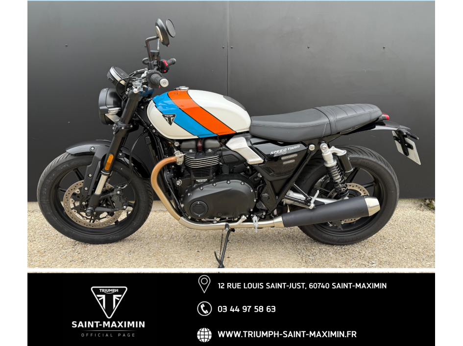 TRIUMPH SPEED TWIN 900